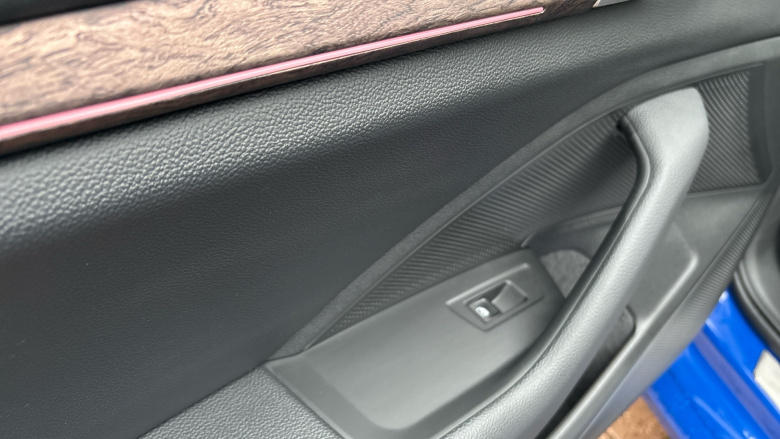 Skoda Superb 2.0 TDI 193 Laurin + Klement 4X4 5dr DSG Diesel Estate